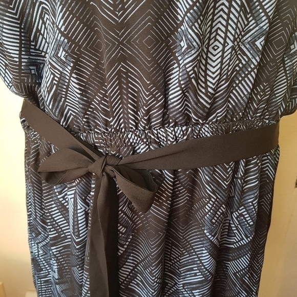 Penningtons Handkerchief Hem Maxi Dress With Pockets - Picture 7 of 14